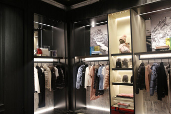 moncler store