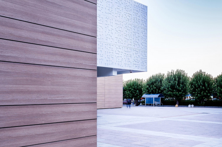 Centro Borgo Shopping Mall | Area-17 Architecture and Interiors