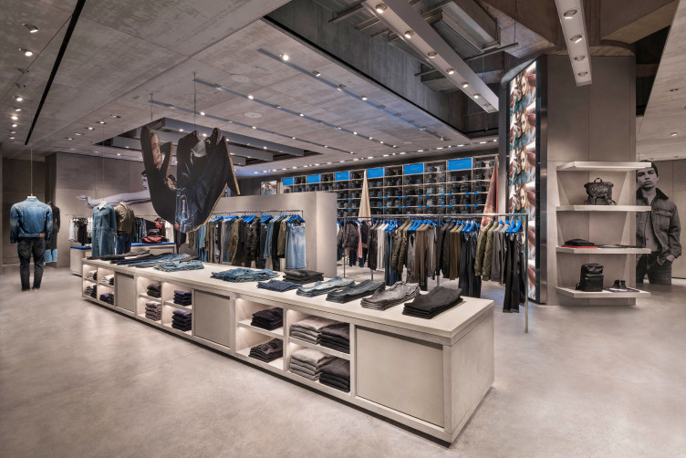 Calvin Klein Lifestyle Store | Area-17 Architecture and Interiors