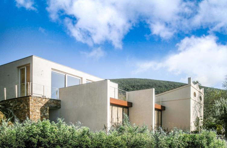 A Coastal Retreat